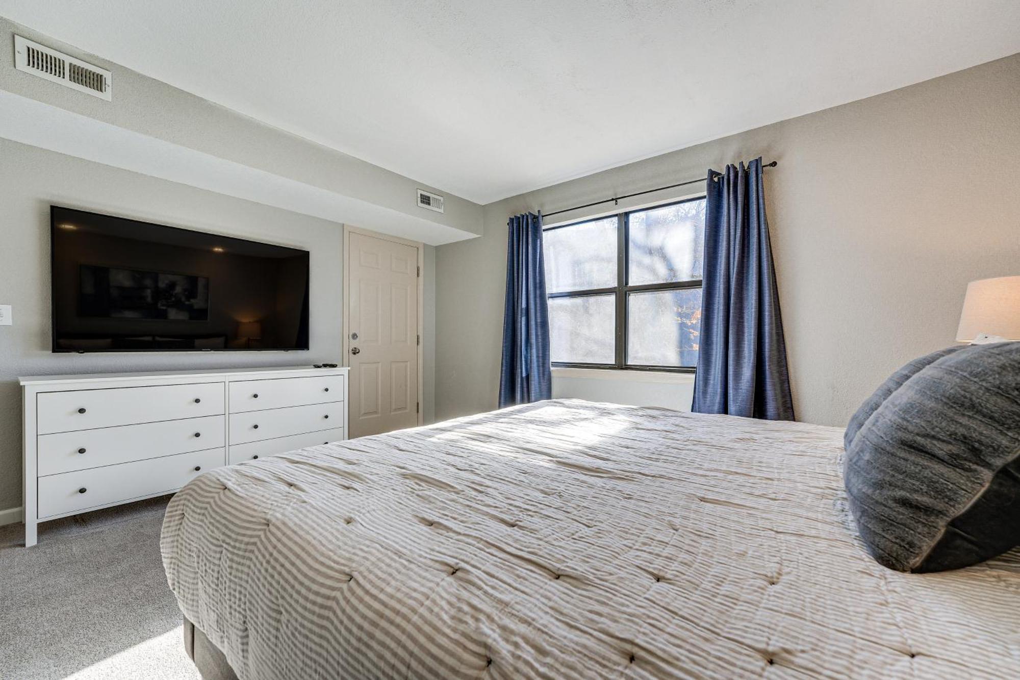 Lakefront Branson Penthouse With Resort Amenities! Exterior photo