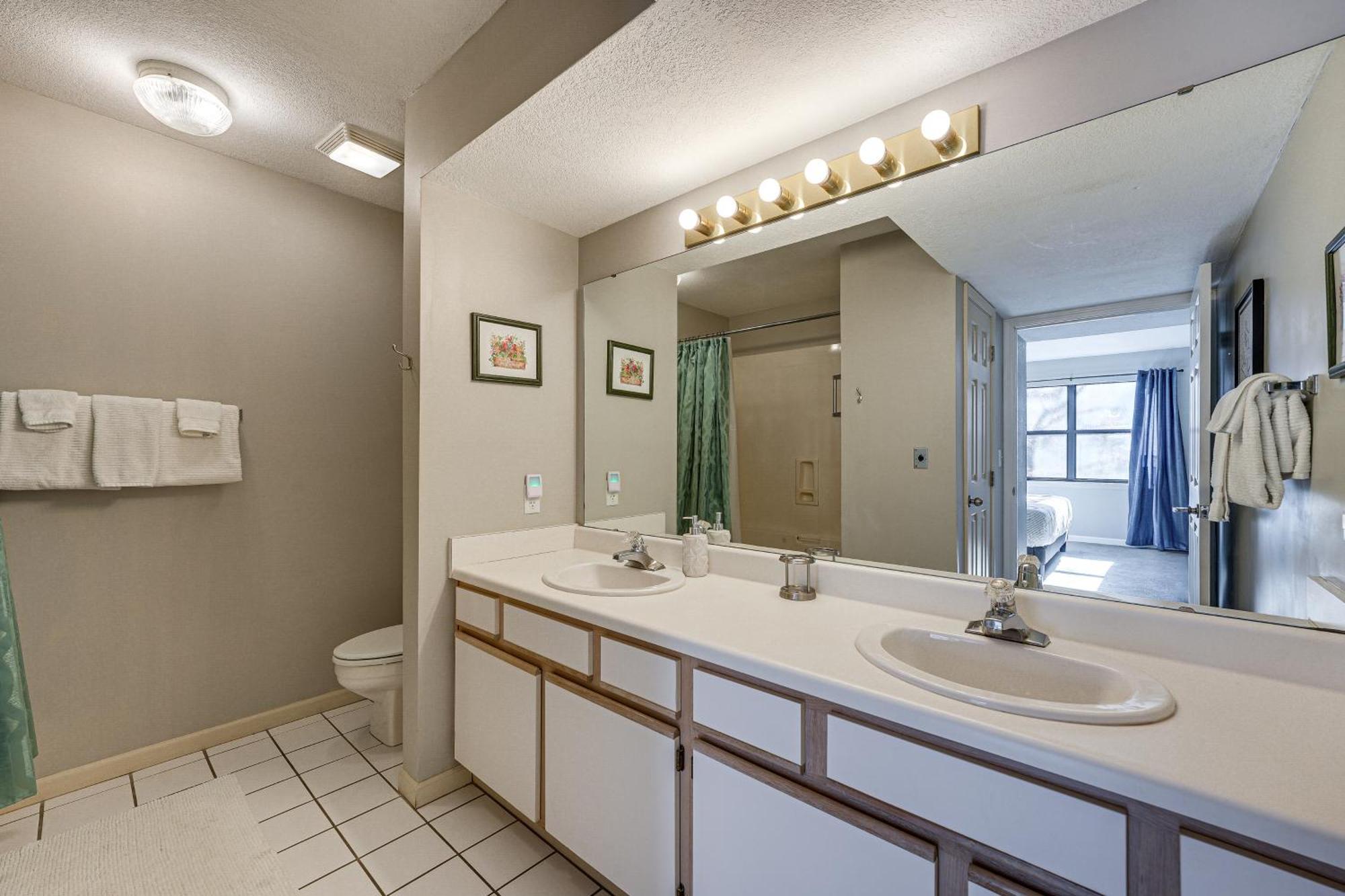 Lakefront Branson Penthouse With Resort Amenities! Exterior photo